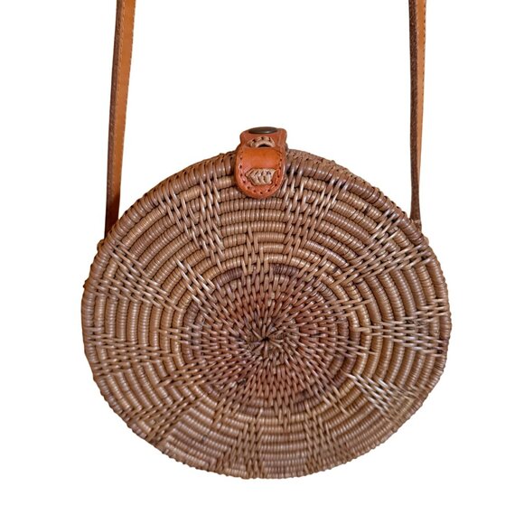 Crossbody Shoulder Rattan Bag Handmade in Bali Coastal Chic Boho - Picture 6 of 16
